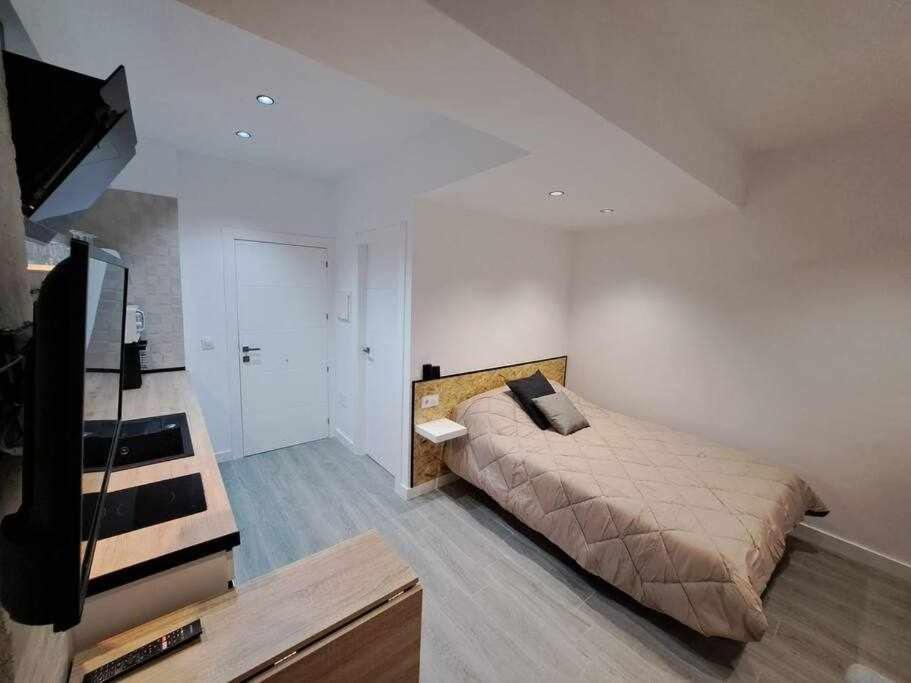 Acc Serrano 1 Aparcamiento Cercano Apartment Jaen Ngoại thất bức ảnh